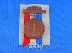 ANTIQUE New York Day 1863-1893 GETTYSBURG VETERAN Bronze US CIVIL WAR Medal Pin