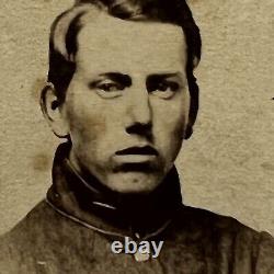 Antique CDV Photograph Handsome Civil War Union Soldier Rochester NY 140th Reg