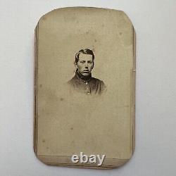 Antique CDV Photograph Handsome Civil War Union Soldier Rochester NY 140th Reg