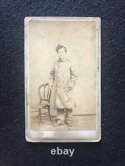 Antique Poughkeepsie New York Young Civil War Soldier In Uniform Cdv Photo