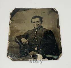 Antique tintype photo of a Civil War soldier ID'D 118th NY Infantry