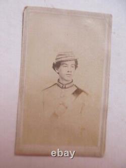 Great CIVIL WAR Soldier Carte de Visite Photo in Uniform, 7th NEW YORK INFANTRY